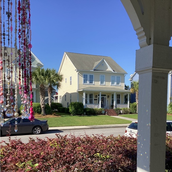 Handmade “Pretty in Pink” Porch Lampshade Chandelier PLEASE SEE VIDEO - Picture 7 of 12